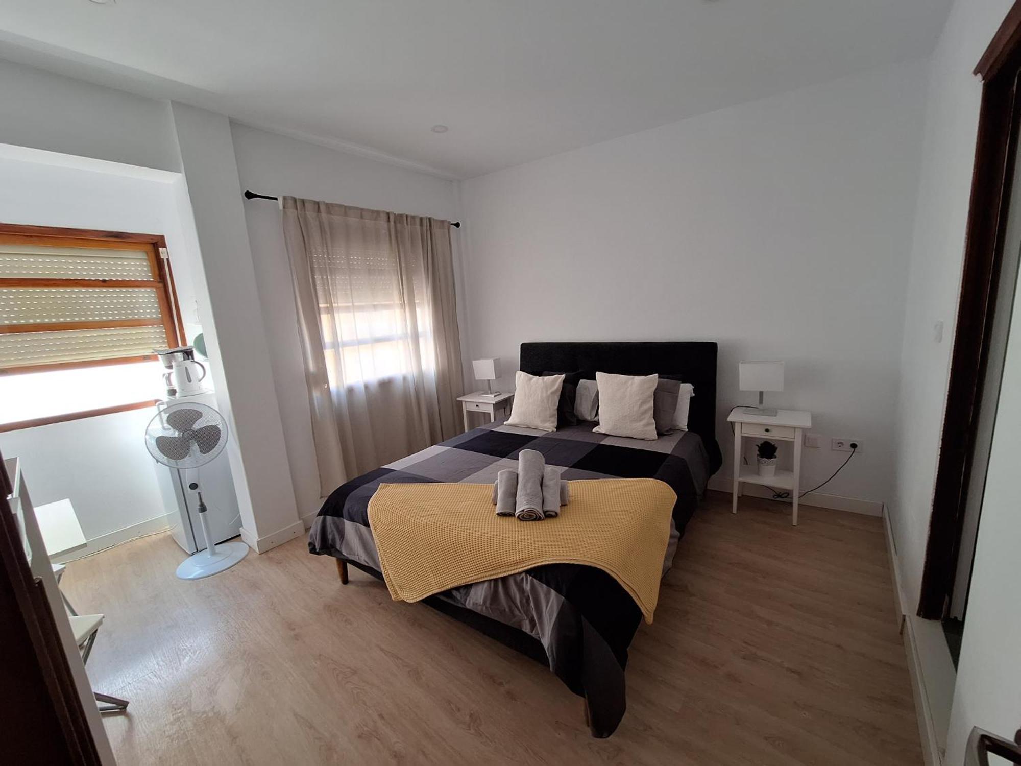 Habitacion Con Bano Privado En Un Piso Con Familia Санта-Круз-де-ла-Пальма Экстерьер фото